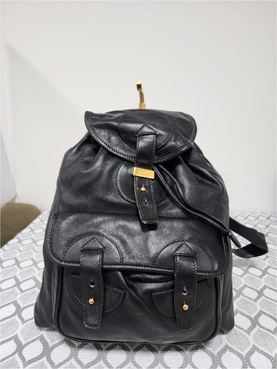 Authentic Gucci Vintage Leather Backpack Black main image 10